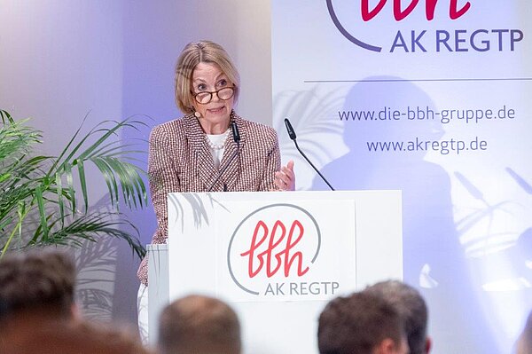 Anne-Christin Frister, Vorsitzende Richterin des Kartellsenats des OLG Düsseldorf