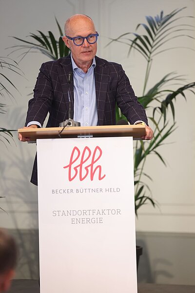 Rechtsanwalt und BBH-Partner Prof. Dr. Christian Theobald bei der BBH-Jahreskonferenz 2025